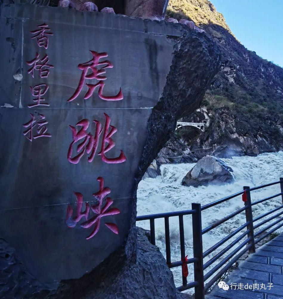 城市的街道啊，喧嚣不会停下是哪首歌？游戏画面